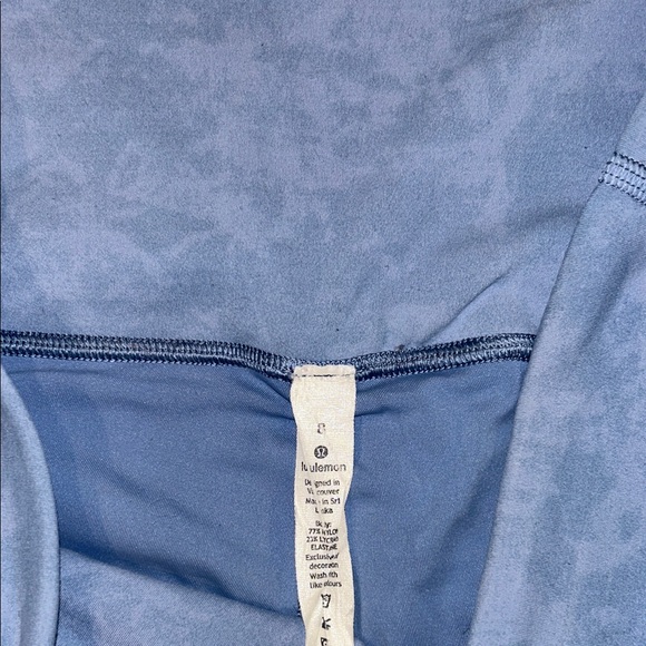 RARE lululemon Dusty Blue Marble-Effect Leggings with criss-cross waist band - Picture 2 of 3